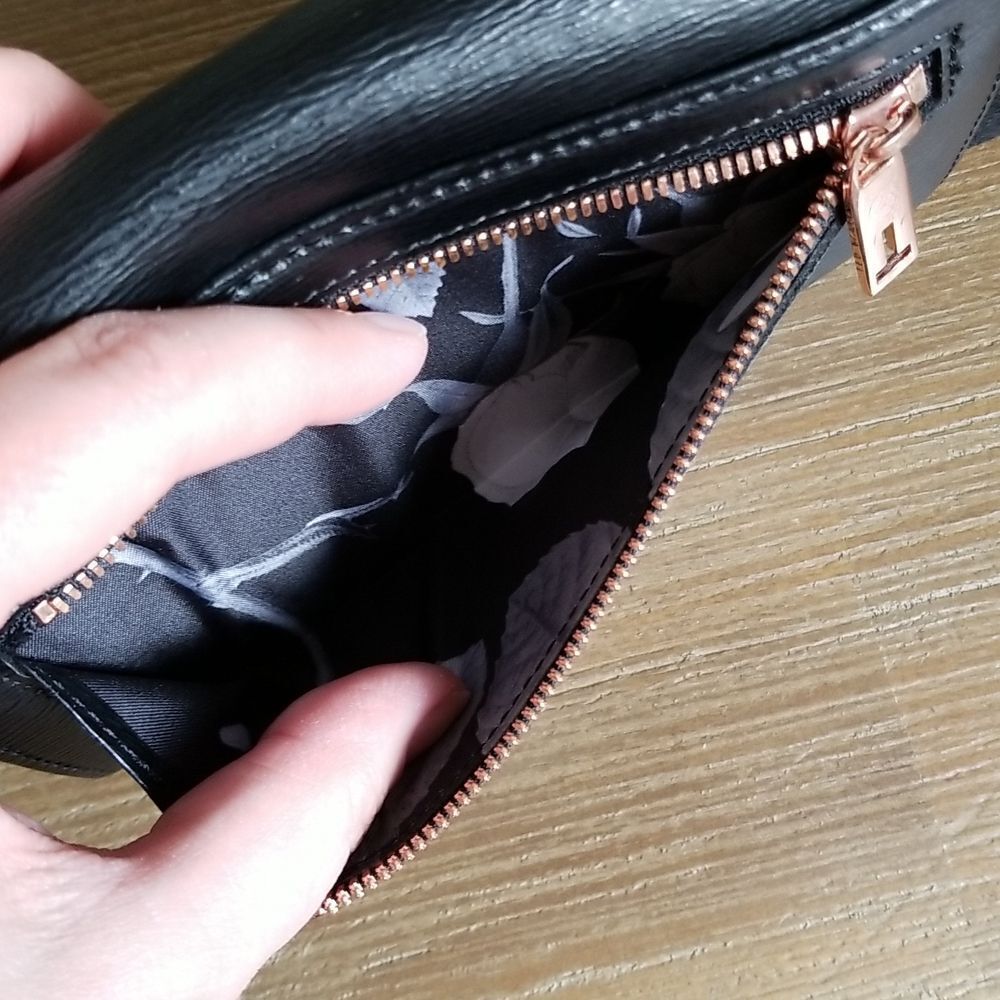 Ted Baker Black Leather Wristlet Wallet Clutch - Picture 5 of 9